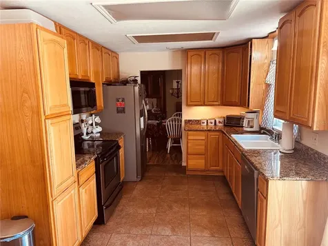 1649 E Shangri La Drive Daytona Beach FL 32119