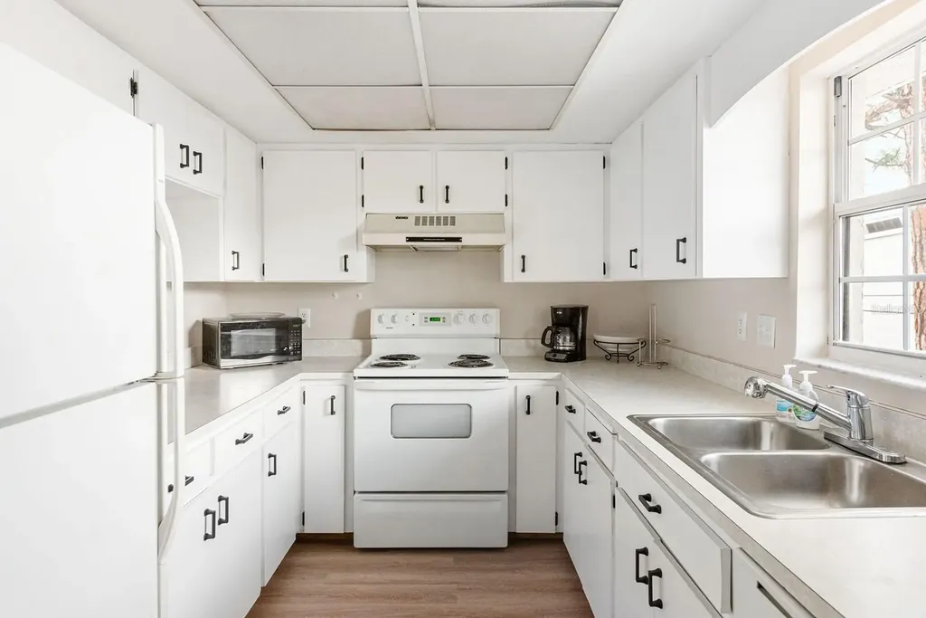 1531 Placida Road Englewood FL 34223