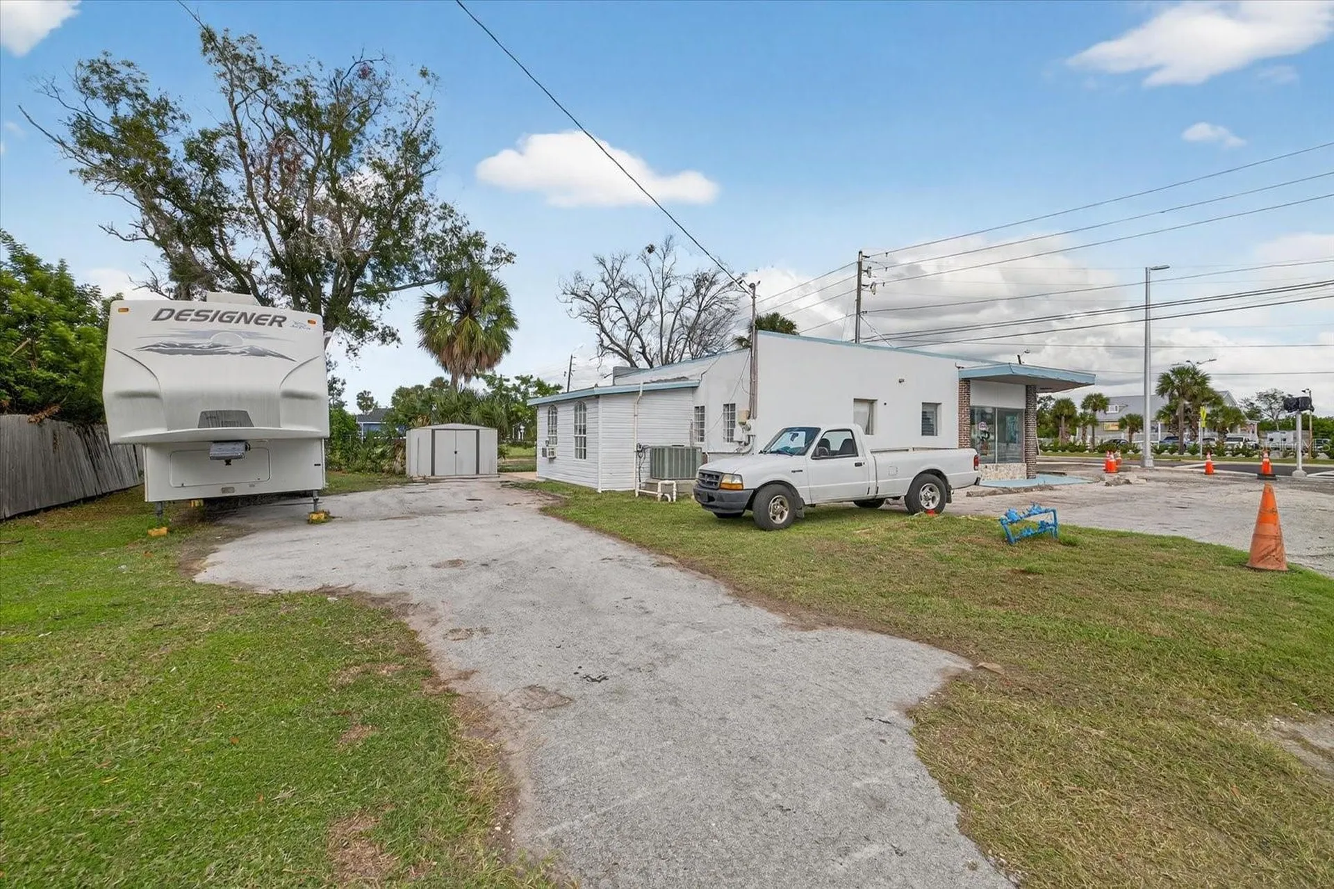 1201 N Pinellas Avenue Tarpon Springs FL 34689