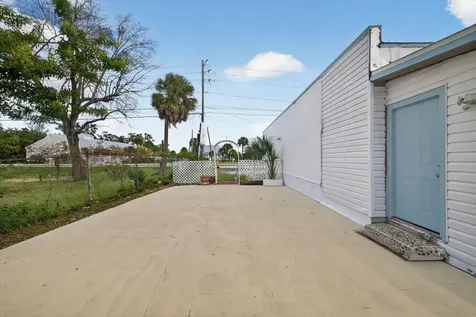 1201 N Pinellas Avenue Tarpon Springs FL 34689