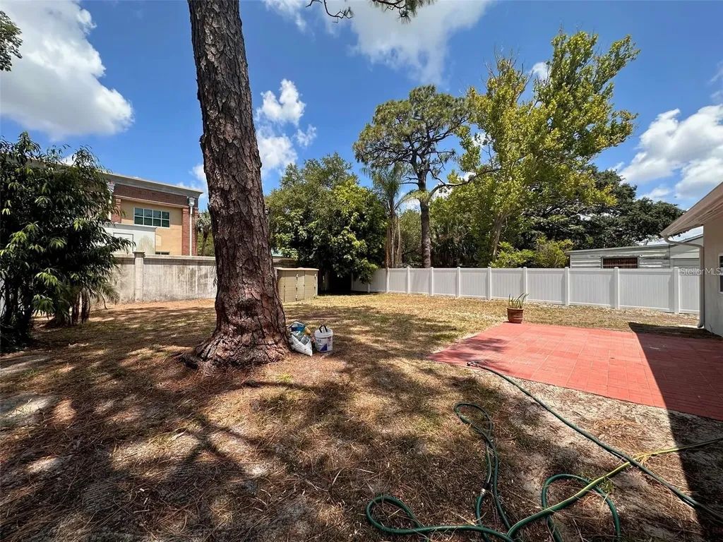 216 David Avenue Clearwater FL 33759