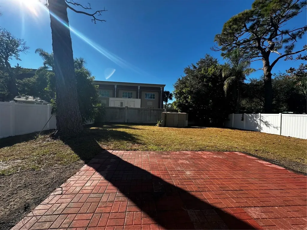216 David Avenue Clearwater FL 33759