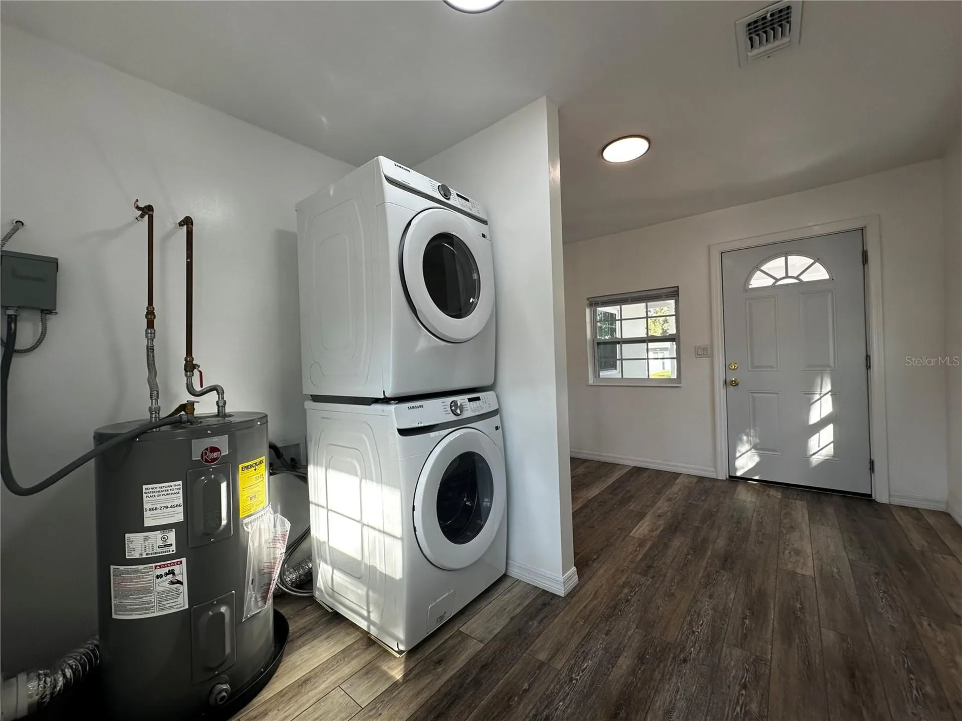 216 David Avenue Clearwater FL 33759