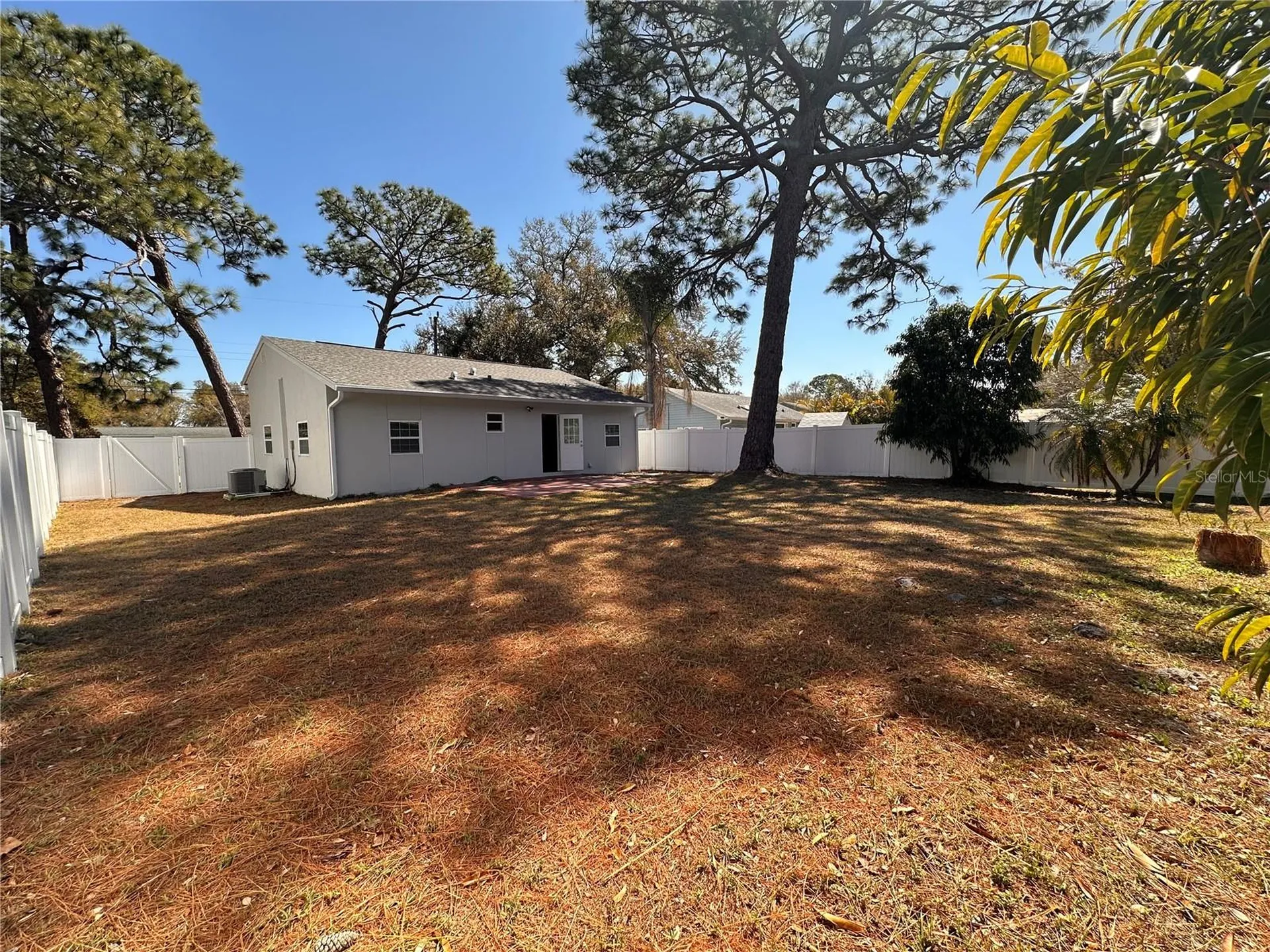 216 David Avenue Clearwater FL 33759