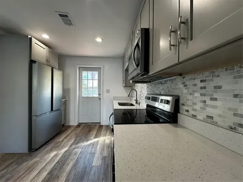 216 David Avenue Clearwater FL 33759