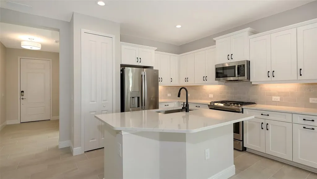 18131 Franklin Park Court Venice FL 34293