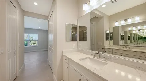 18131 Franklin Park Court Venice FL 34293