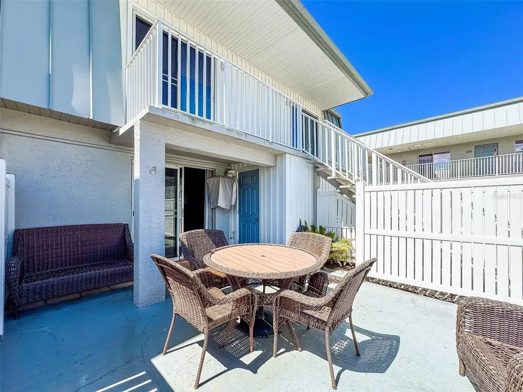 6777 Winkler Road Fort Myers FL 33919