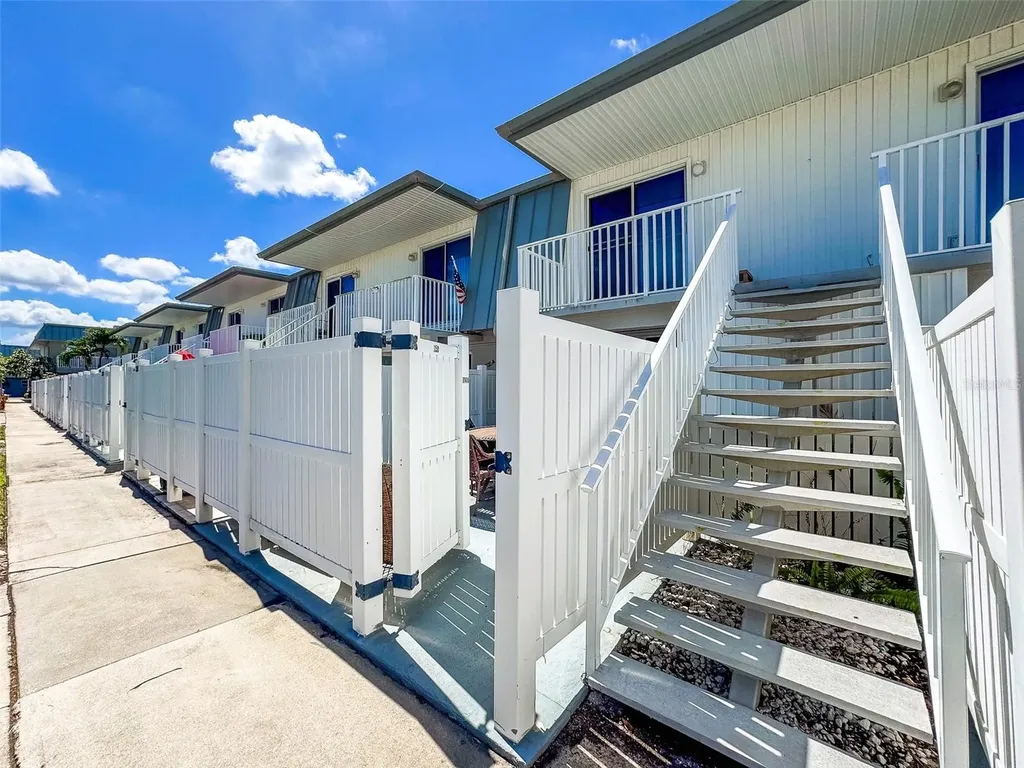 6777 Winkler Road Fort Myers FL 33919