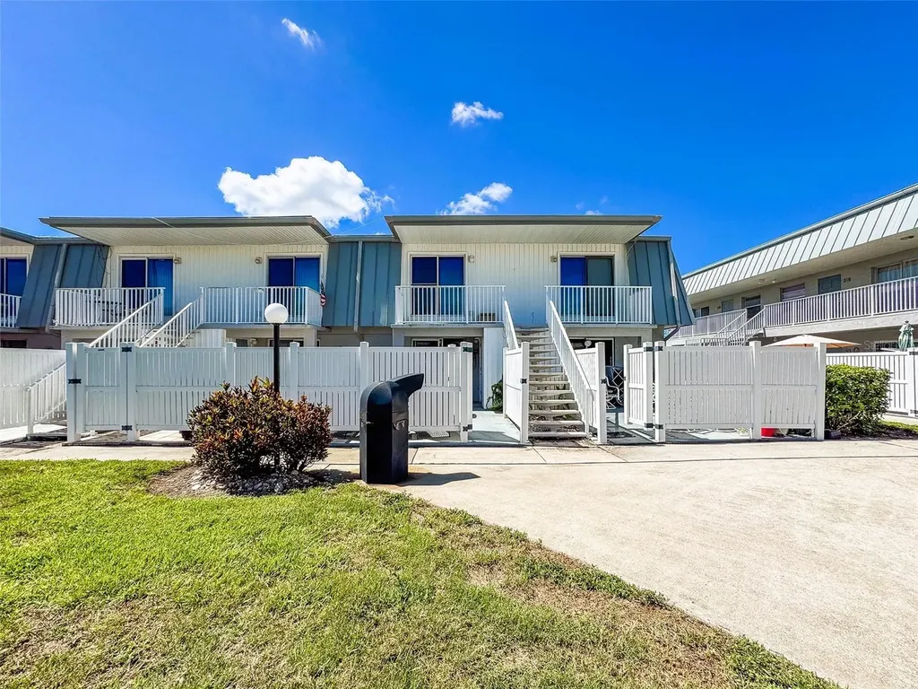 6777 Winkler Road Fort Myers FL 33919