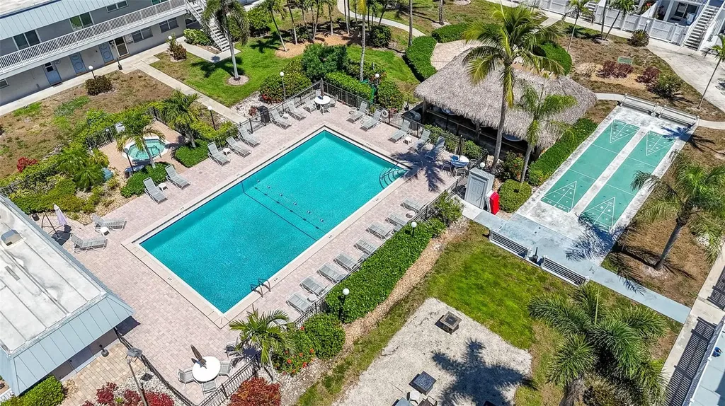 6777 Winkler Road Fort Myers FL 33919