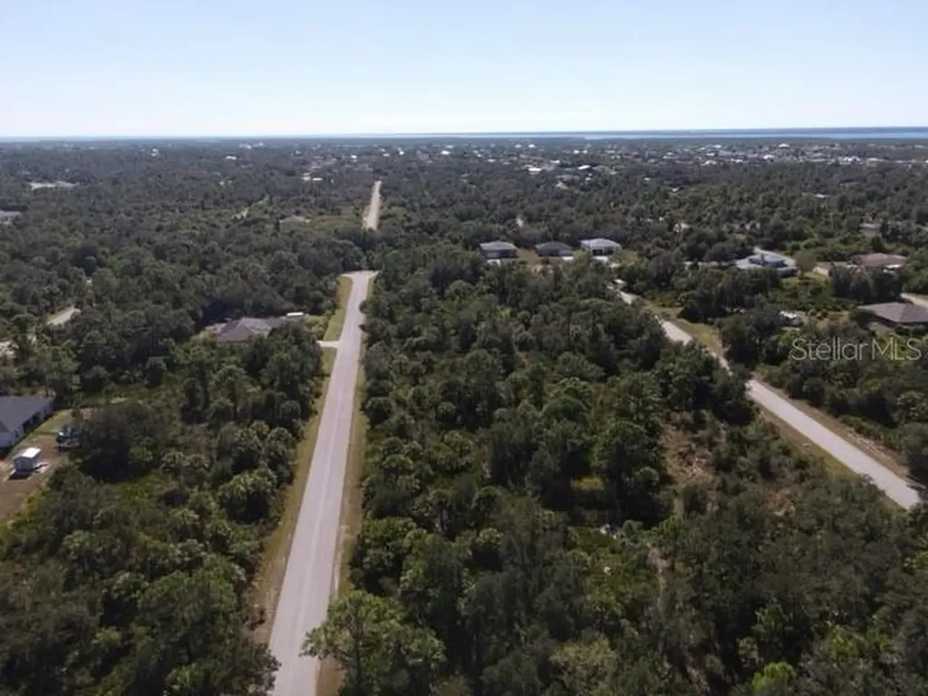 17340 Poston Avenue Port Charlotte FL 33948