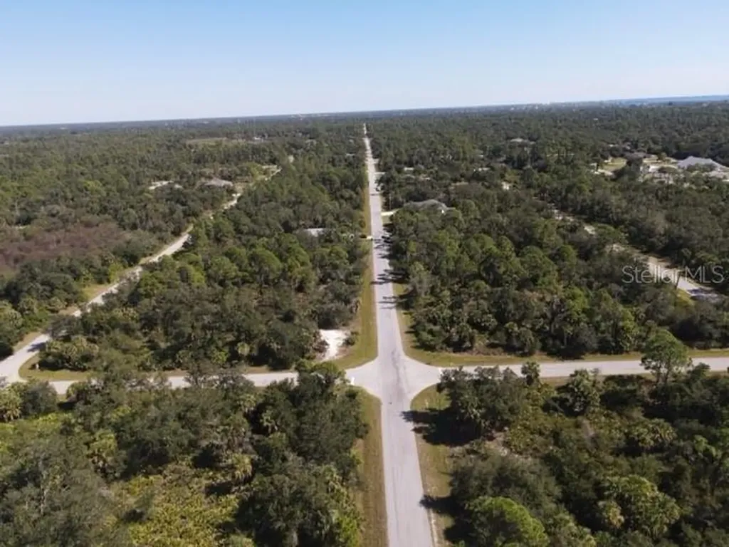 17340 Poston Avenue Port Charlotte FL 33948