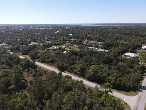 17340 Poston Avenue Port Charlotte FL 33948
