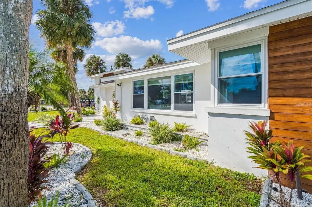 760 Bohenia Circle S Clearwater Beach FL 33767