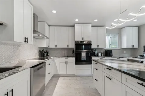760 Bohenia Circle S Clearwater Beach FL 33767