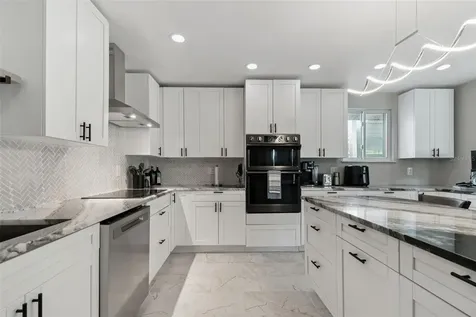 760 Bohenia Circle S Clearwater Beach FL 33767