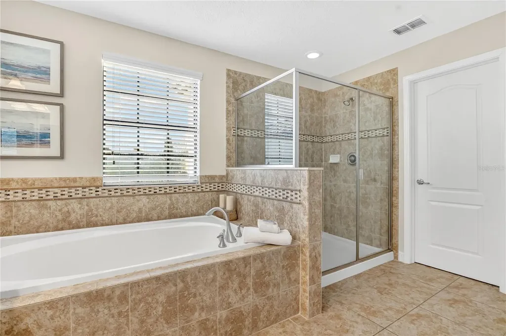1401 Moon Valley Drive Davenport FL 33896