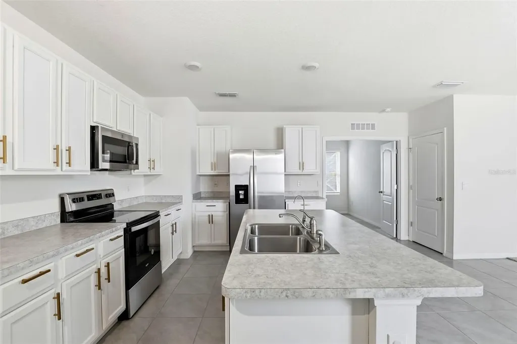 6777 Huntleigh Hammock Road Harmony FL 34773