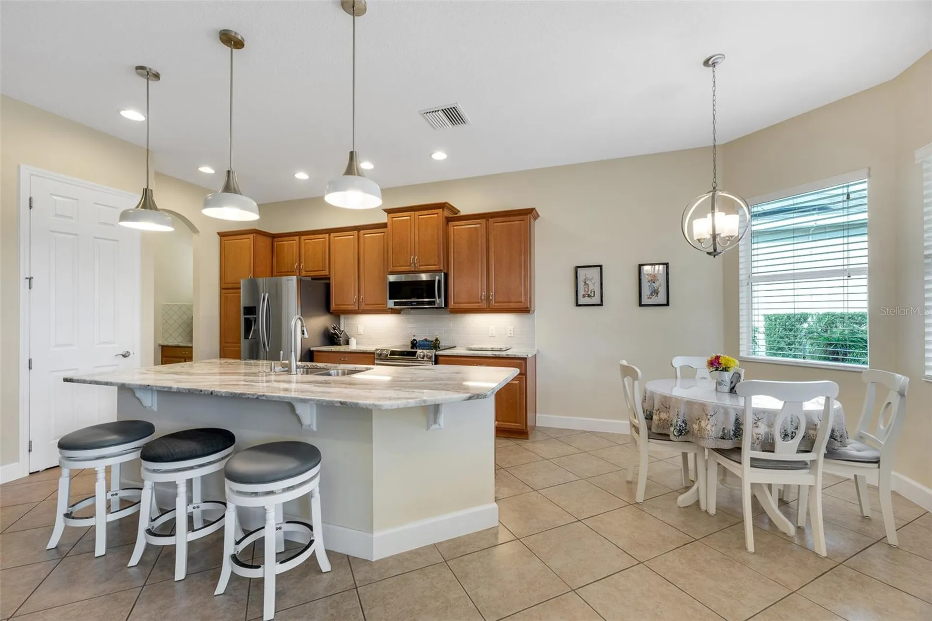 1649 Emerald Dunes Drive Sun City Center FL 33573