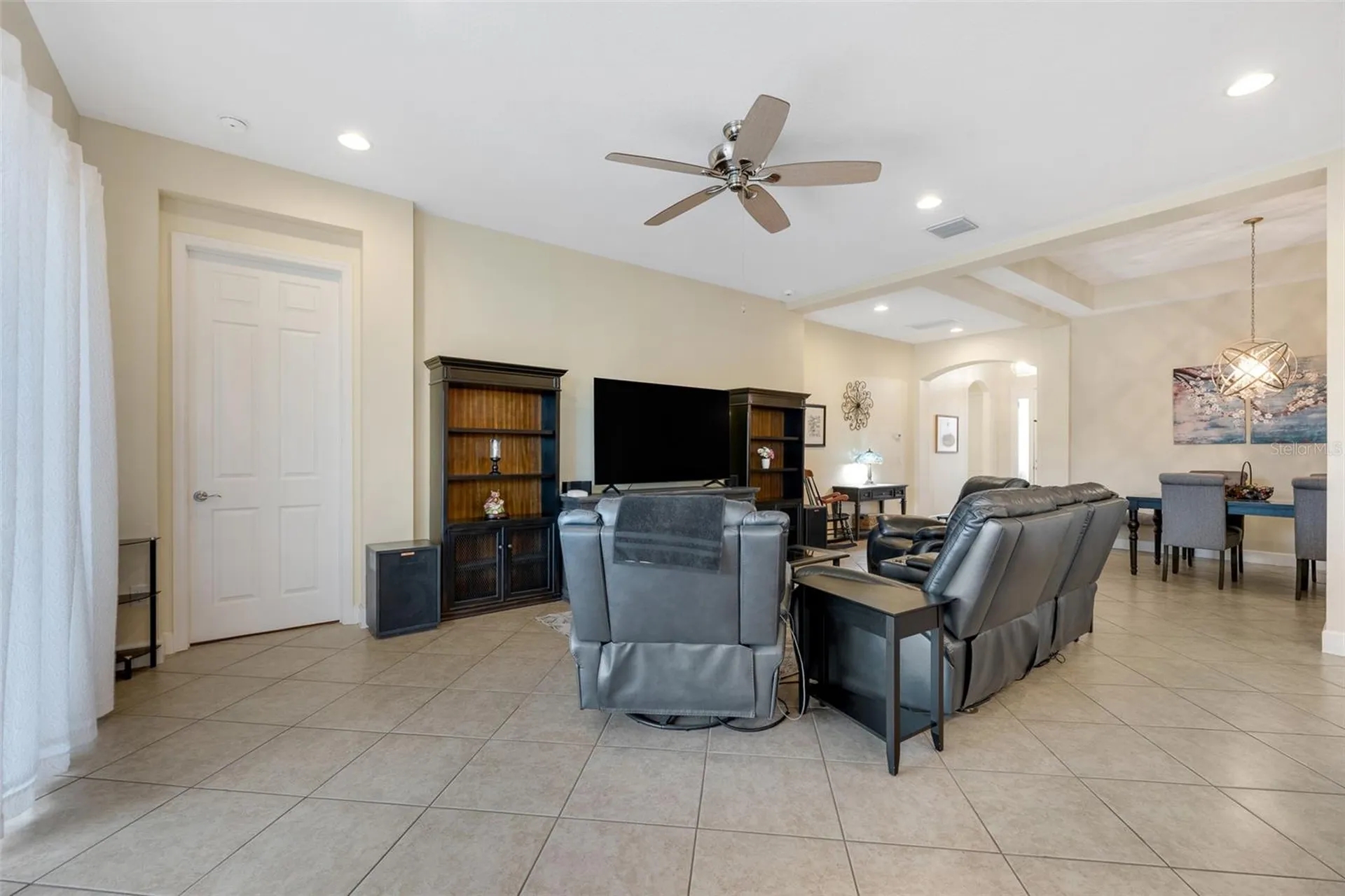 1649 Emerald Dunes Drive Sun City Center FL 33573