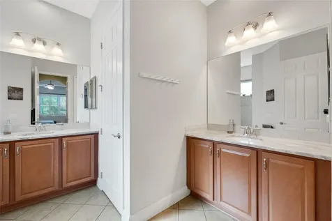 1649 Emerald Dunes Drive Sun City Center FL 33573