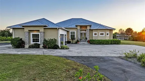 3690 Como Street Port Charlotte FL 33948