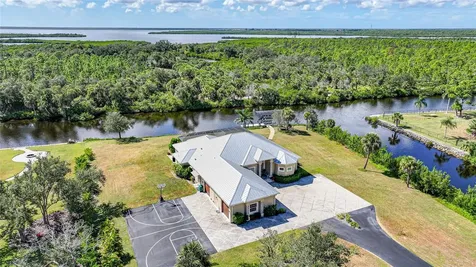 3690 Como Street Port Charlotte FL 33948