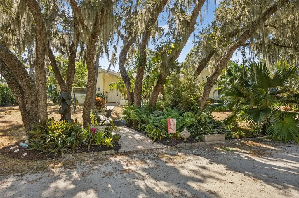 6570 Old Ranch Road Sarasota FL 34241