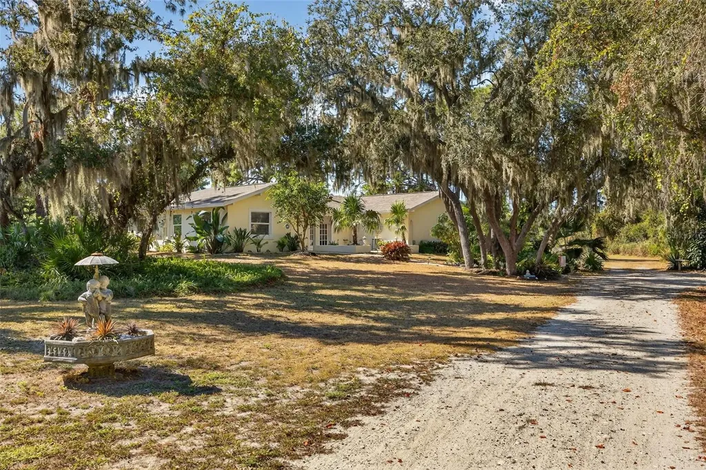 6570 Old Ranch Road Sarasota FL 34241
