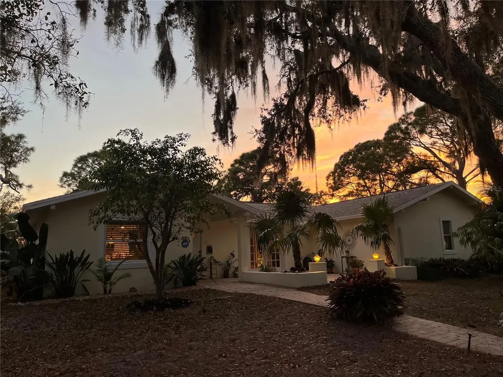 6570 Old Ranch Road Sarasota FL 34241