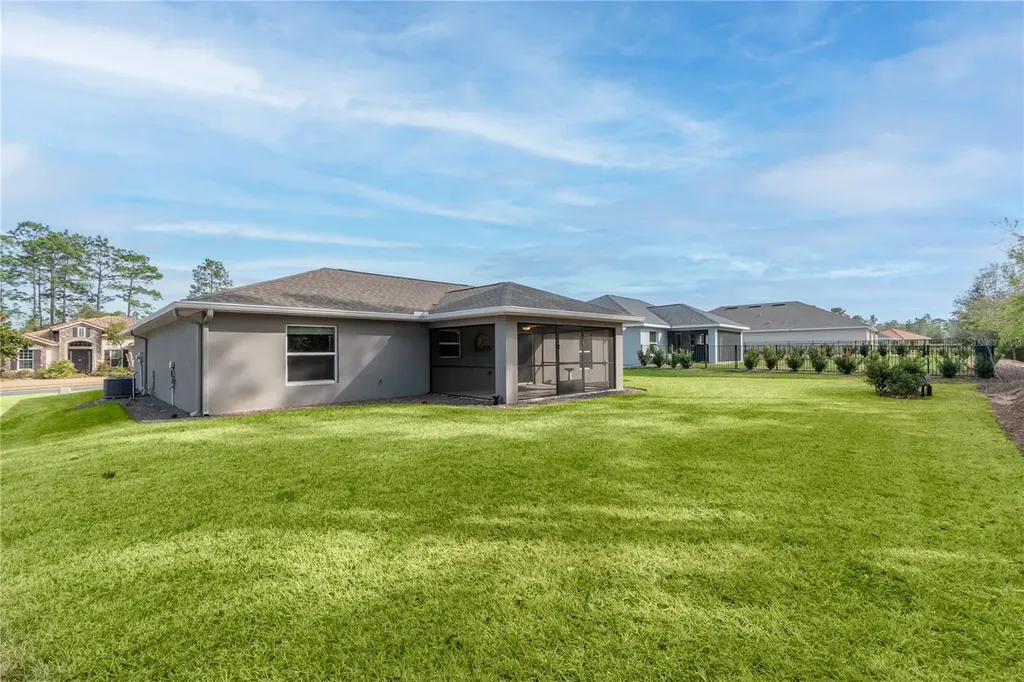 7052 SW 179th Court Road Dunnellon FL 34432