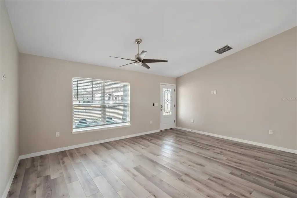 7052 SW 179th Court Road Dunnellon FL 34432