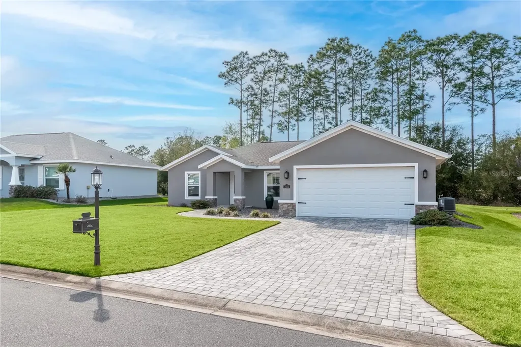 7052 SW 179th Court Road Dunnellon FL 34432