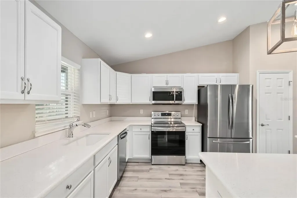 7052 SW 179th Court Road Dunnellon FL 34432