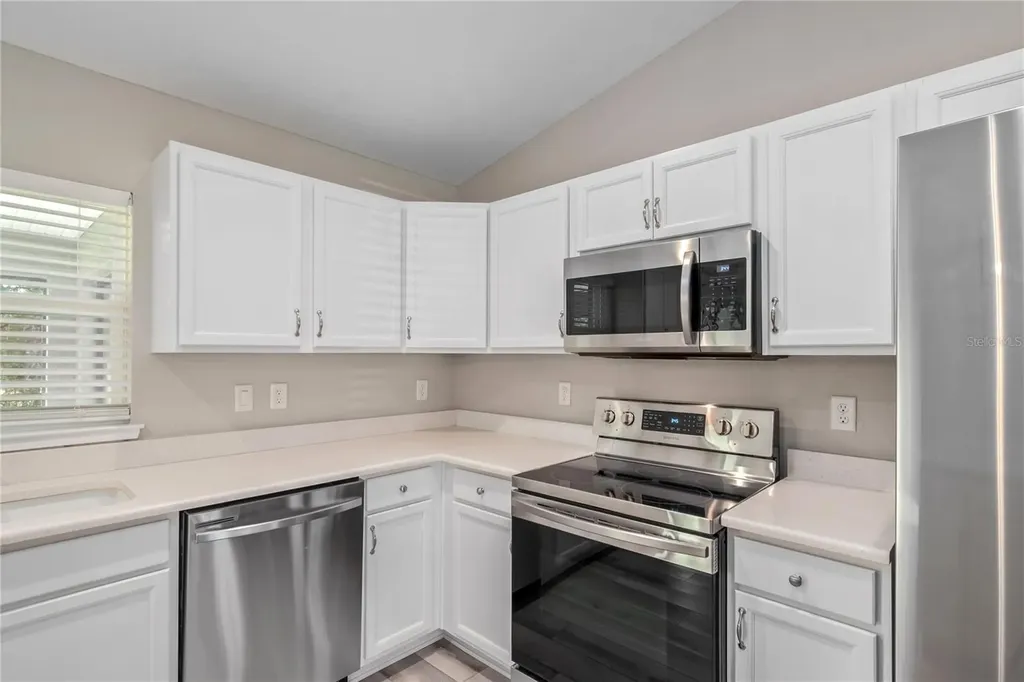 7052 SW 179th Court Road Dunnellon FL 34432