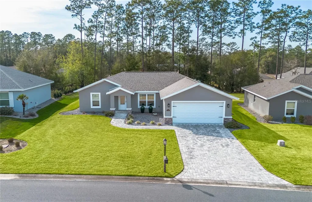 7052 SW 179th Court Road Dunnellon FL 34432