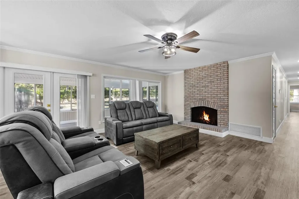 830 NW 60th Street Gainesville FL 32605