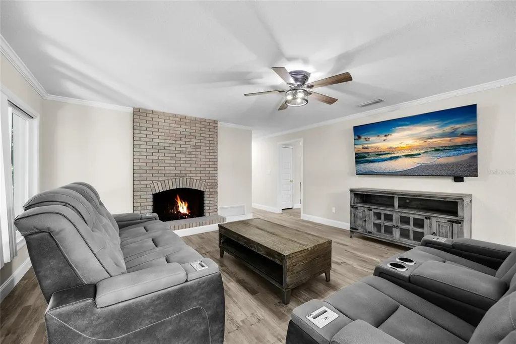 830 NW 60th Street Gainesville FL 32605
