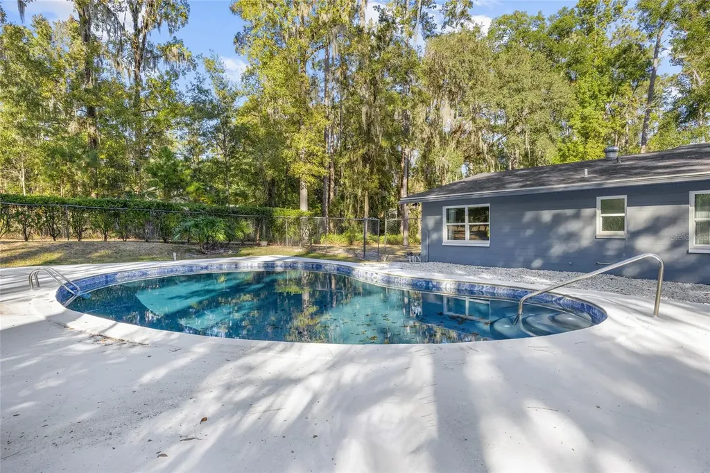 830 NW 60th Street Gainesville FL 32605