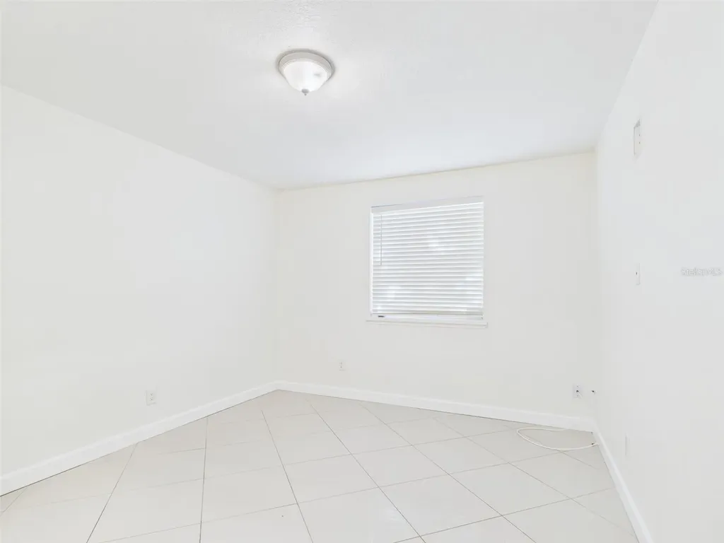 7512 Dolonita Drive Tampa FL 33615