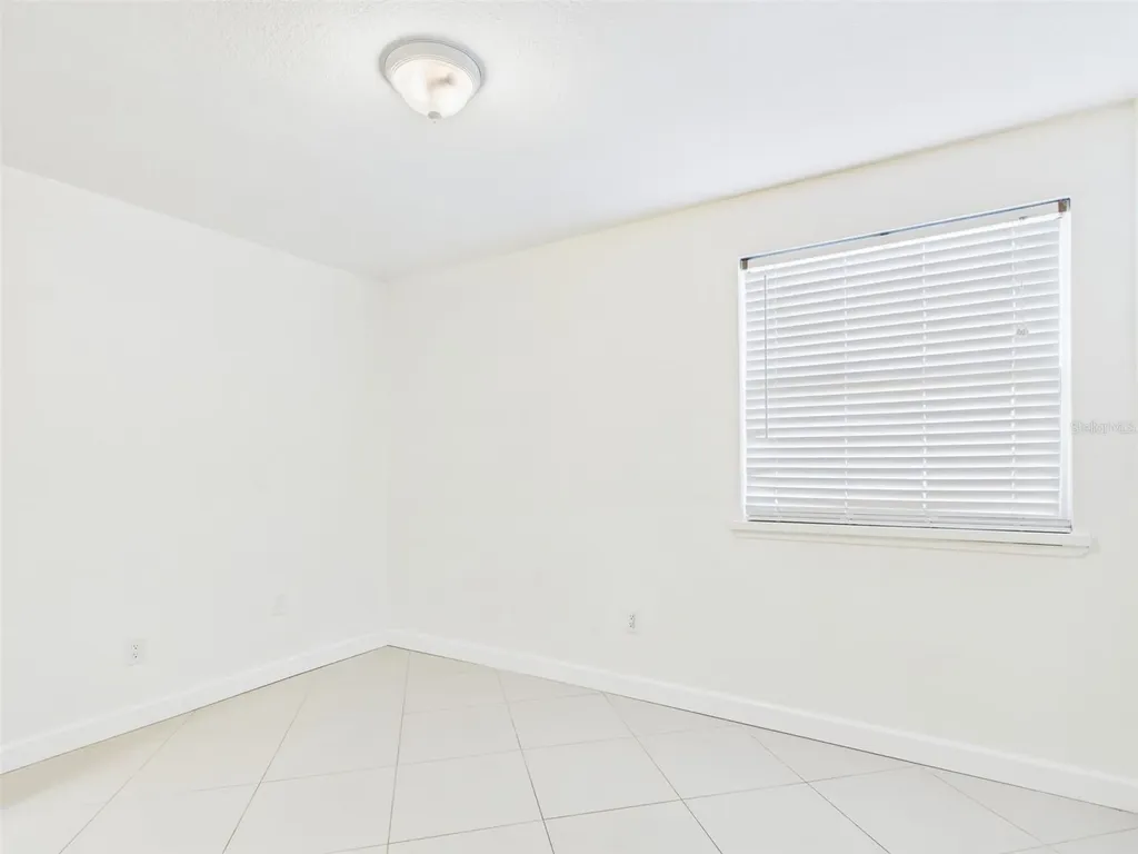 7512 Dolonita Drive Tampa FL 33615