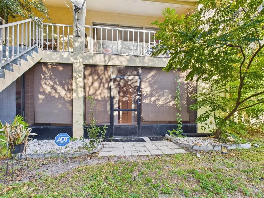 7512 Dolonita Drive Tampa FL 33615