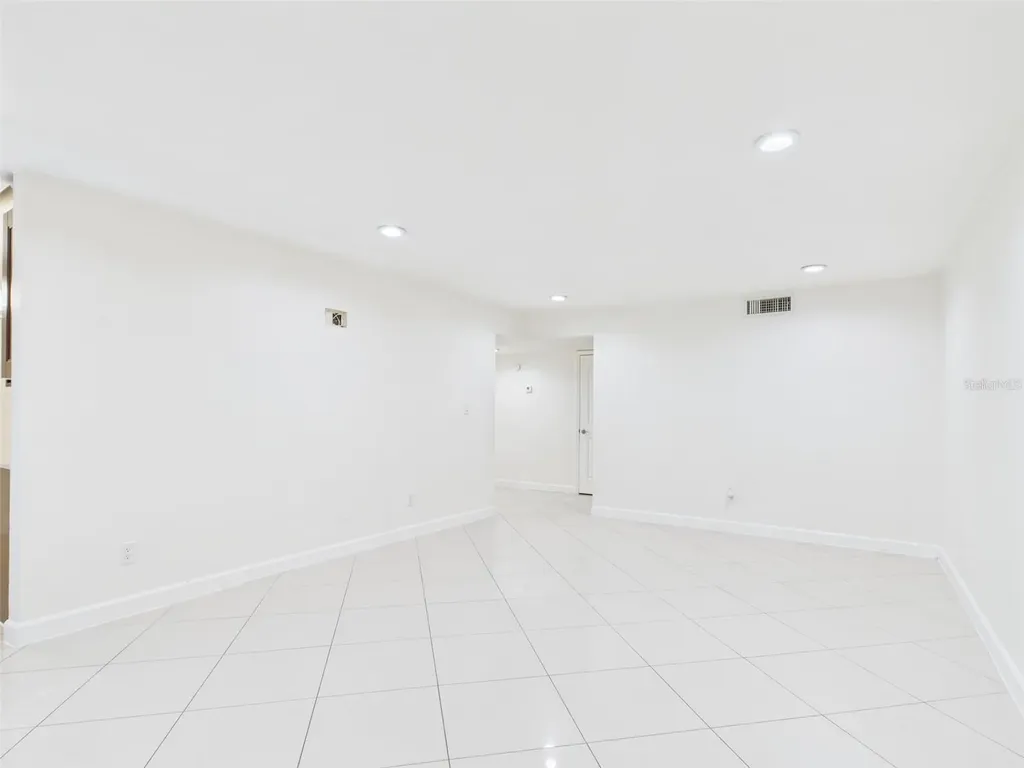 7512 Dolonita Drive Tampa FL 33615