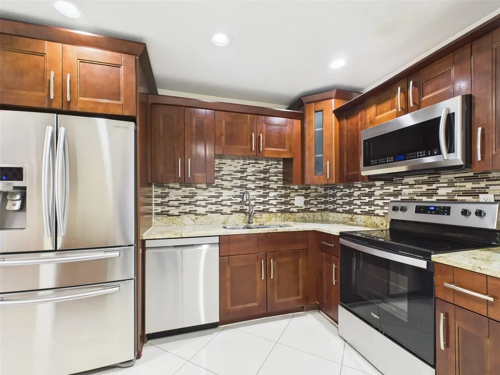 7512 Dolonita Drive Tampa FL 33615