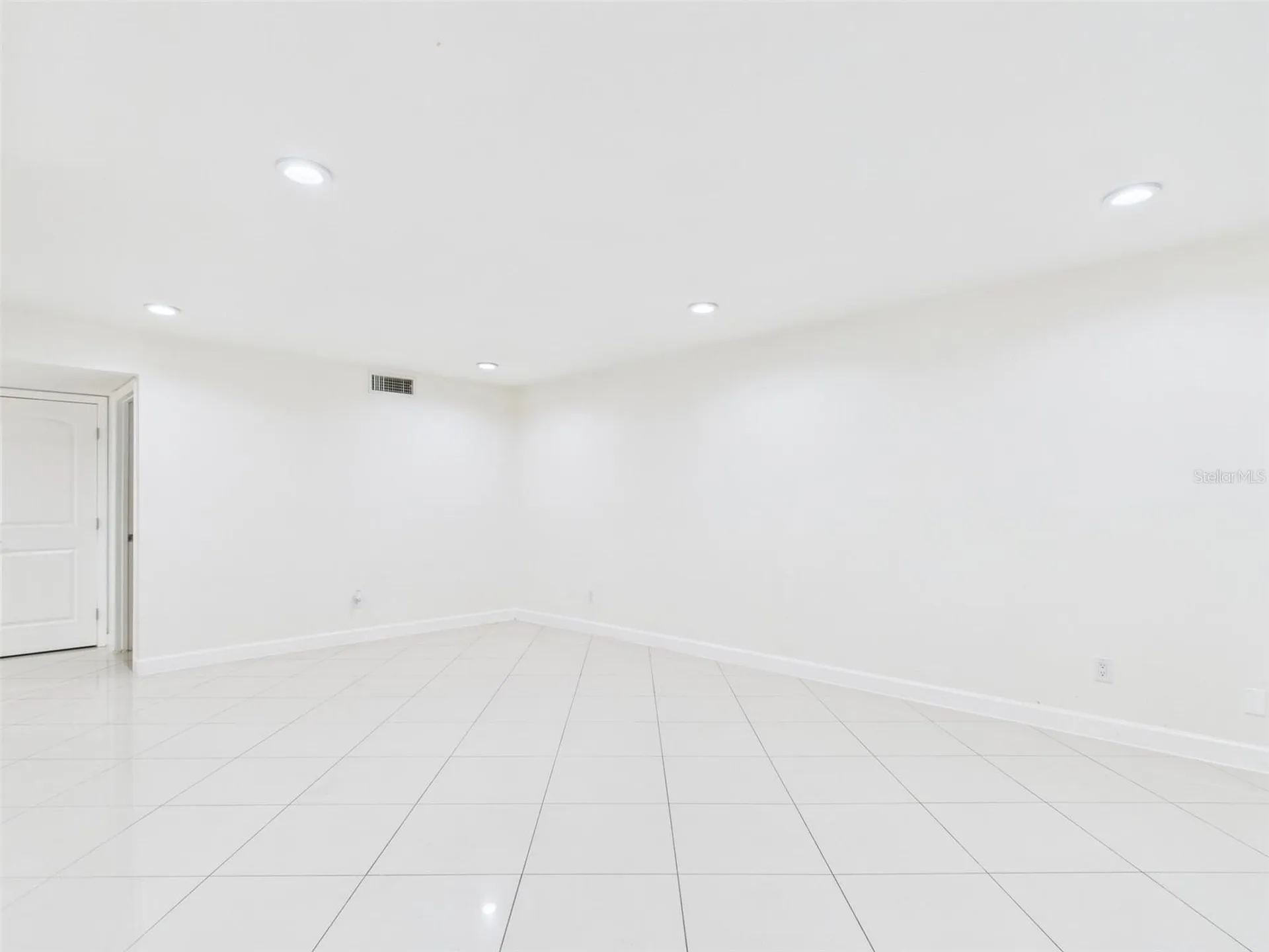 7512 Dolonita Drive Tampa FL 33615