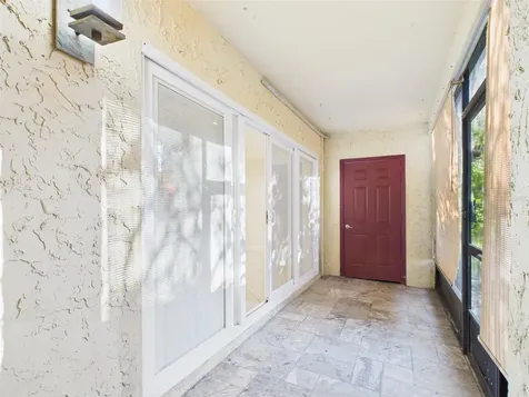 7512 Dolonita Drive Tampa FL 33615
