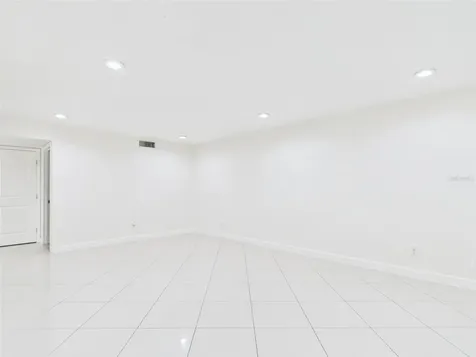 7512 Dolonita Drive Tampa FL 33615