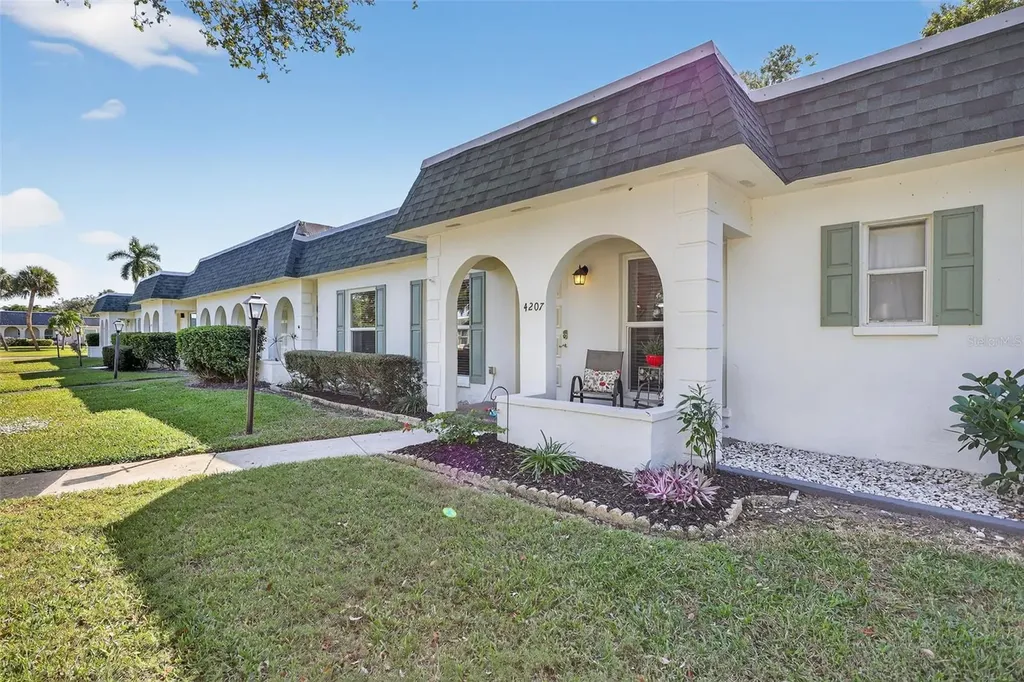 4207 34th Avenue Drive W Bradenton FL 34205