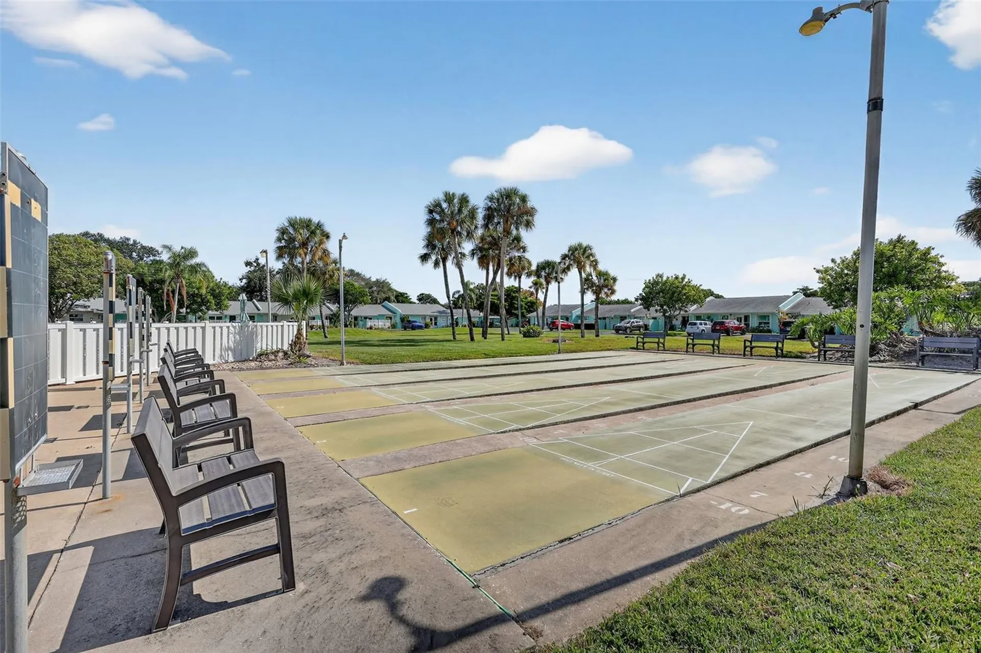 4207 34th Avenue Drive W Bradenton FL 34205